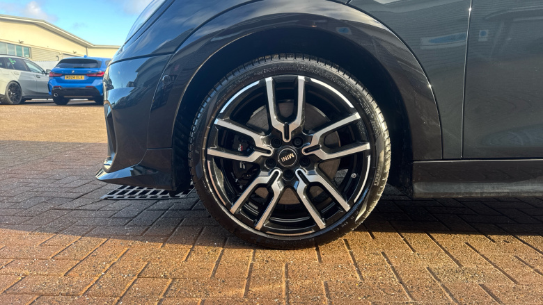 MINI Cooper 2.0 S Sport 5dr Auto Petrol Hatchback